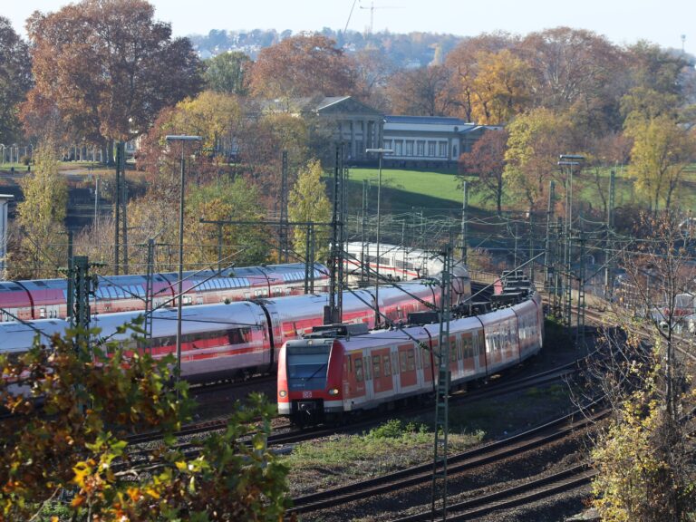 Panoramabahn ertüchtigen und Nordkreuz aufs Gleis setzen